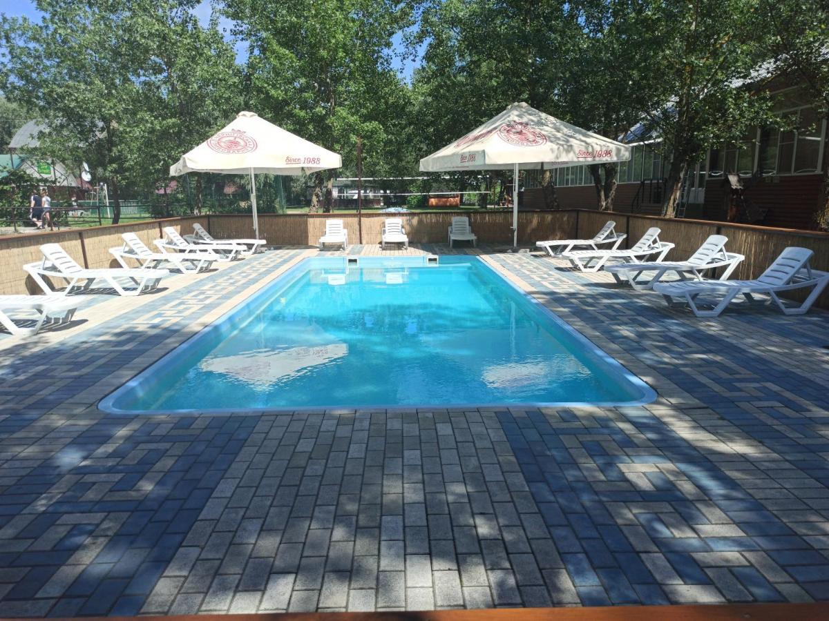 Holiday Park Dunay Kyslytsya Exterior foto
