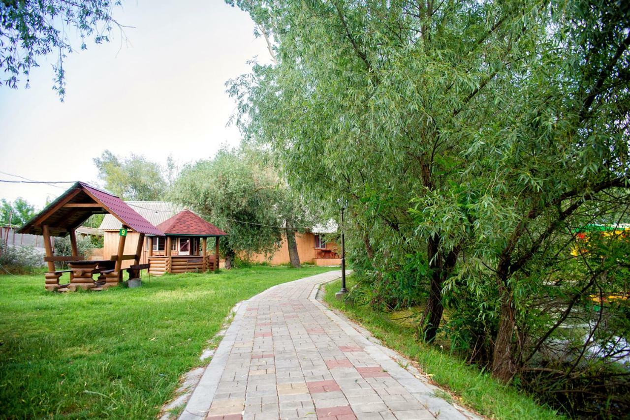 Holiday Park Dunay Kyslytsya Exterior foto